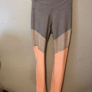 Outdoor voices springs leggings